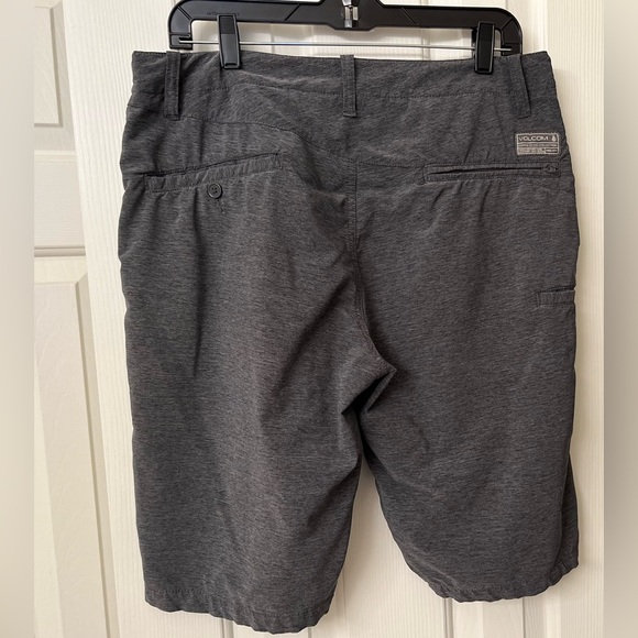 Volcom hybrid board shorts “fruckin drip dry short” - Picture 4 of 6